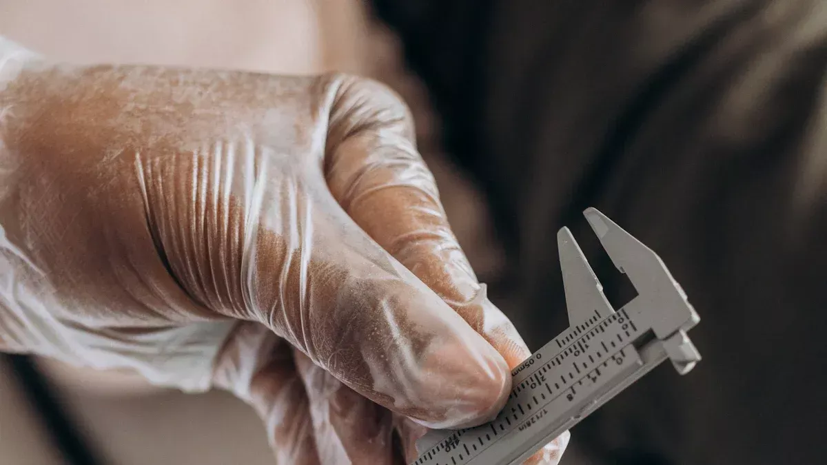 バーニアのキャリパーの部品と図への完全なガイド