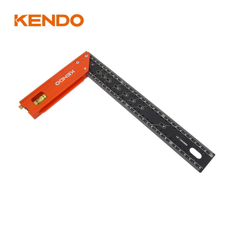 多機能スクエア