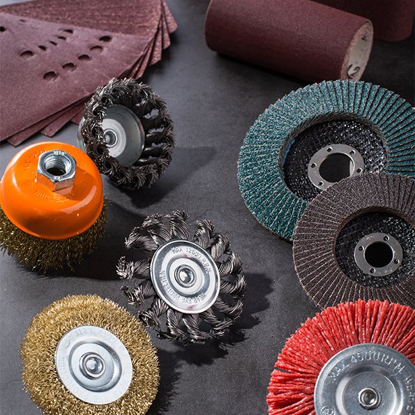 PP および PEX パイプの切断: ラチェット プラスチック パイプ カッターが最良の選択である理由