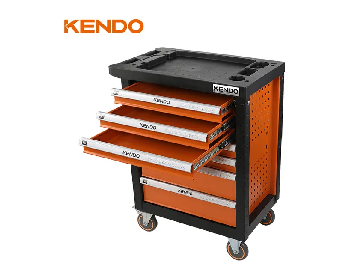 複数引き出しのローリングツールチェストを使ってツールを整理する方法